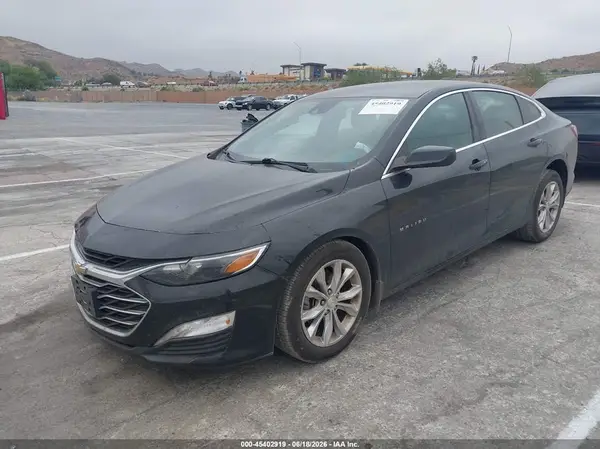 1G1ZD5ST3KF190644 2019 CHEVROLET MALIBU - Image 2