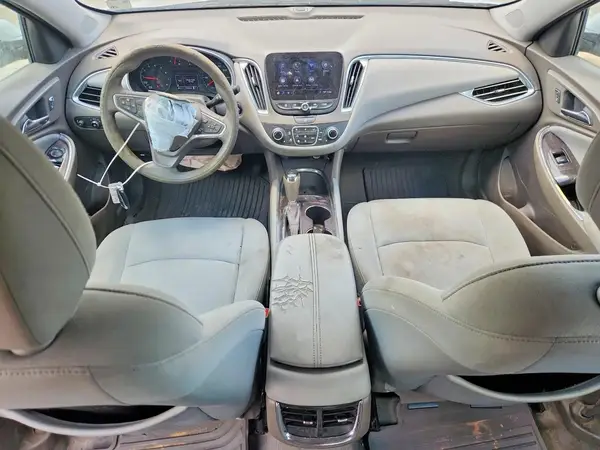 1G1ZD5ST3KF192605 2019 CHEVROLET MALIBU - Image 8