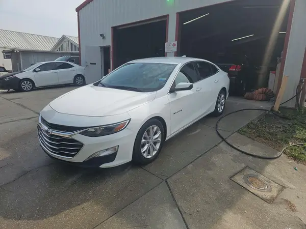 1G1ZD5ST3KF193172 2019 CHEVROLET MALIBU - Image 2