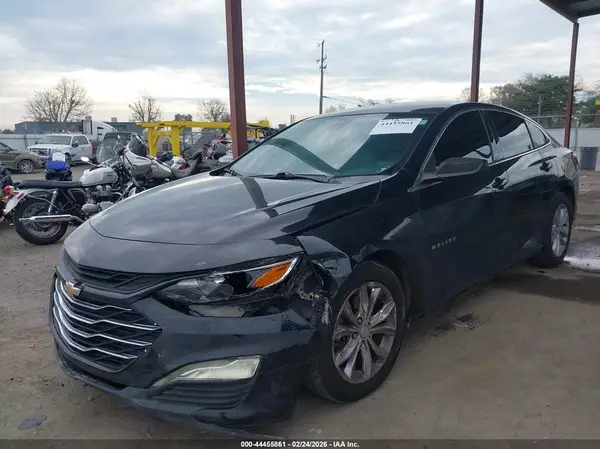 1G1ZD5ST3KF195214 2019 CHEVROLET MALIBU - Image 2