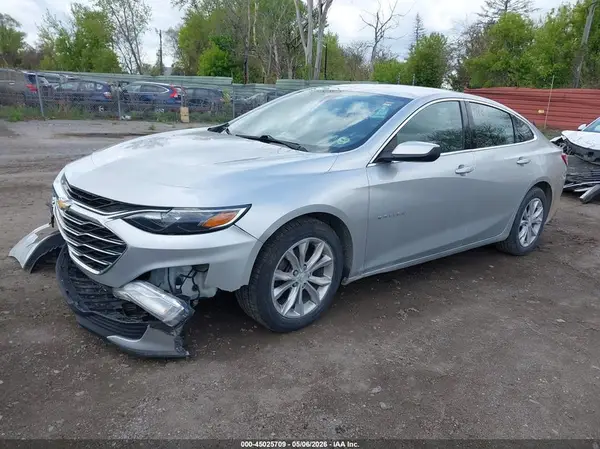 1G1ZD5ST3KF209886 2019 CHEVROLET MALIBU - Image 2