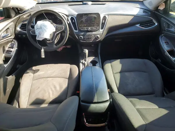 1G1ZD5ST3KF211735 2019 CHEVROLET MALIBU - Image 8