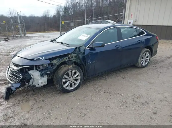 1G1ZD5ST3KF213677 2019 CHEVROLET MALIBU - Image 2