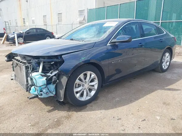 1G1ZD5ST3KF222301 2019 CHEVROLET MALIBU - Image 2