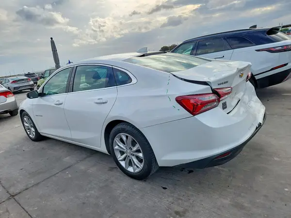 1G1ZD5ST3LF021838 2020 CHEVROLET MALIBU - Image 2