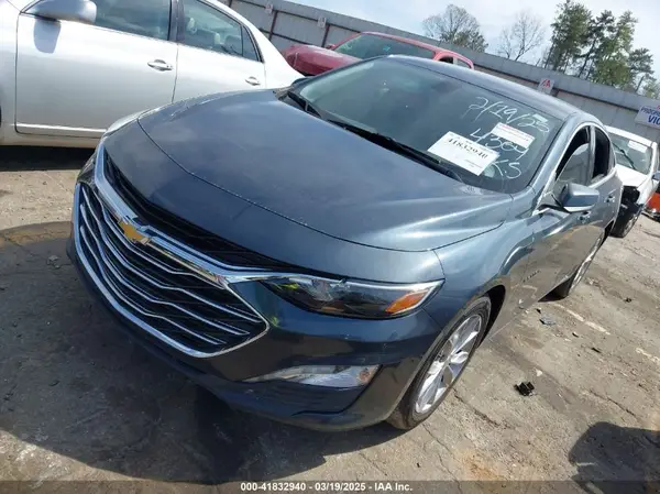 1G1ZD5ST3LF024304 2020 CHEVROLET MALIBU - Image 2