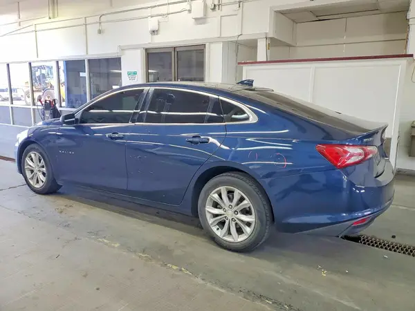 1G1ZD5ST3LF025128 2020 CHEVROLET MALIBU - Image 2