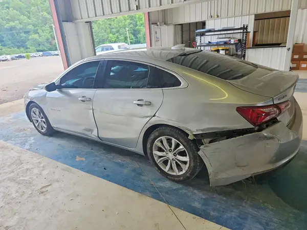 1G1ZD5ST3LF031768 2020 CHEVROLET MALIBU - Image 2
