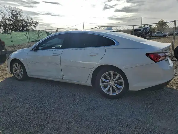 1G1ZD5ST3LF033181 2020 CHEVROLET MALIBU - Image 2