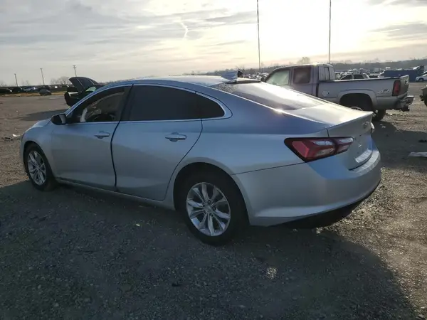 1G1ZD5ST3LF040678 2020 CHEVROLET MALIBU - Image 2