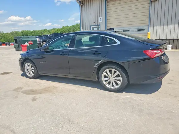 1G1ZD5ST3LF044715 2020 CHEVROLET MALIBU - Image 2