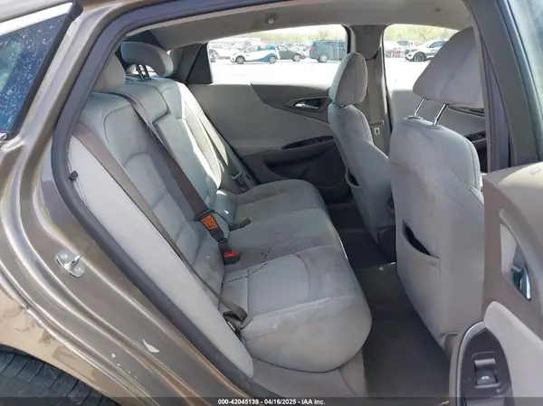 1G1ZD5ST3LF050451 2020 CHEVROLET MALIBU - Image 8