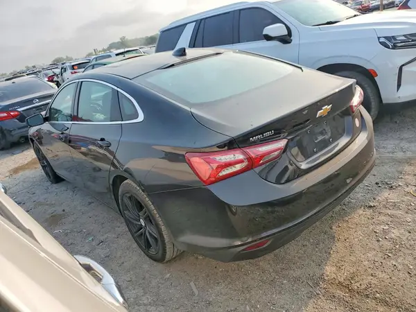1G1ZD5ST3LF053978 2020 CHEVROLET MALIBU - Image 2