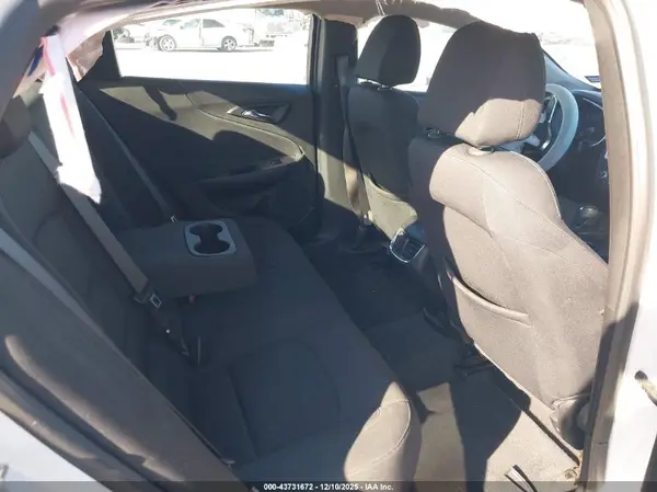 1G1ZD5ST3LF070392 2020 CHEVROLET MALIBU - Image 8