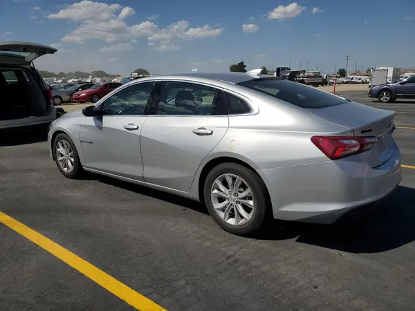 1G1ZD5ST3LF071266 2020 CHEVROLET MALIBU - Image 2