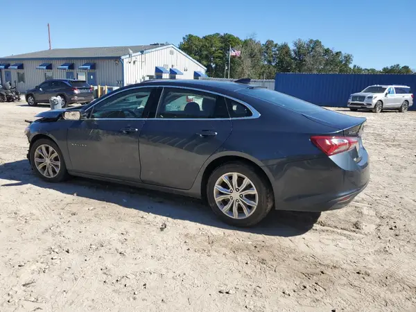 1G1ZD5ST3LF072028 2020 CHEVROLET MALIBU - Image 2