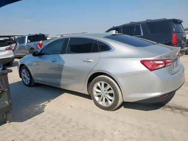 1G1ZD5ST3LF081411 2020 CHEVROLET MALIBU - Image 2