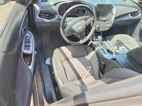 1G1ZD5ST3LF093560 2020 CHEVROLET MALIBU - Image 8