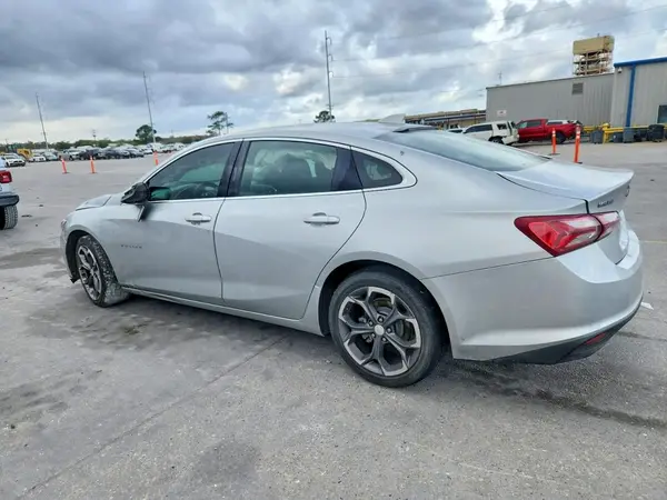 1G1ZD5ST3LF098368 2020 CHEVROLET MALIBU - Image 2