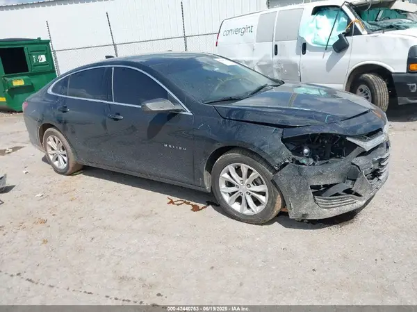 1G1ZD5ST3LF105593 2020 CHEVROLET MALIBU - Image 1