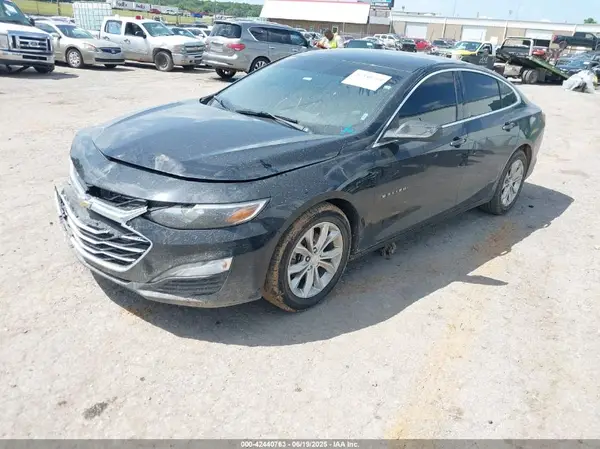 1G1ZD5ST3LF105593 2020 CHEVROLET MALIBU - Image 2