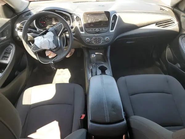 1G1ZD5ST3LF111555 2020 CHEVROLET MALIBU - Image 8