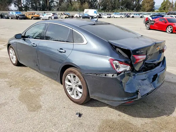 1G1ZD5ST3LF117758 2020 CHEVROLET MALIBU - Image 2