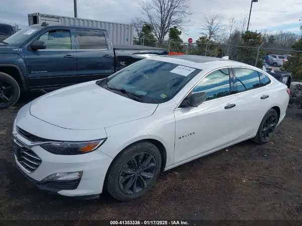 1G1ZD5ST3LF125360 2020 CHEVROLET MALIBU - Image 2