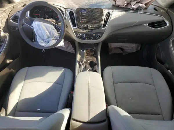 1G1ZD5ST3LF152882 2020 CHEVROLET MALIBU - Image 8