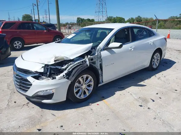 1G1ZD5ST3MF010646 2021 CHEVROLET MALIBU - Image 2