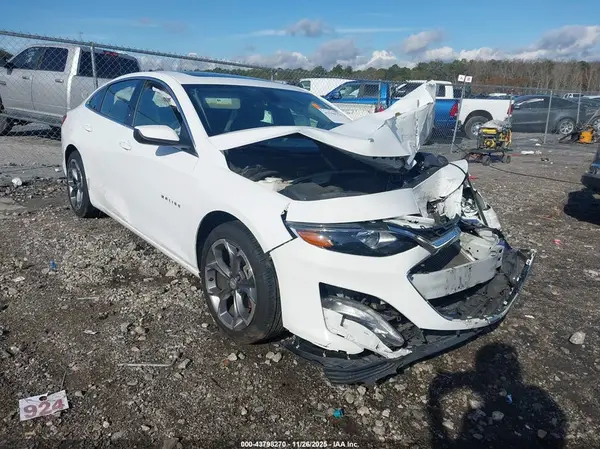 1G1ZD5ST3MF037992 2021 CHEVROLET MALIBU - Image 1