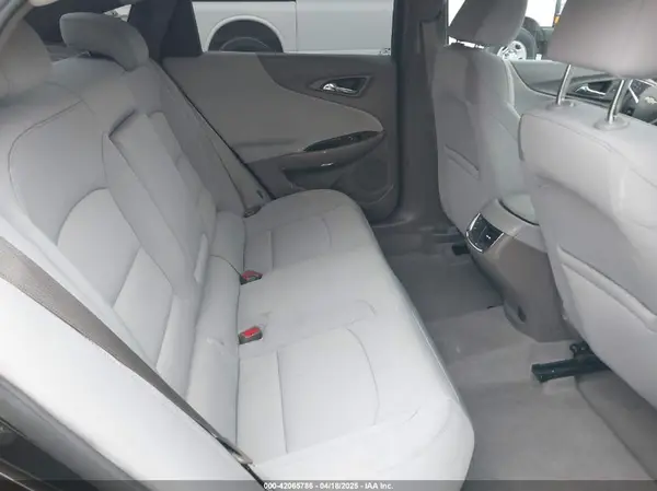 1G1ZD5ST3MF050869 2021 CHEVROLET MALIBU - Image 8