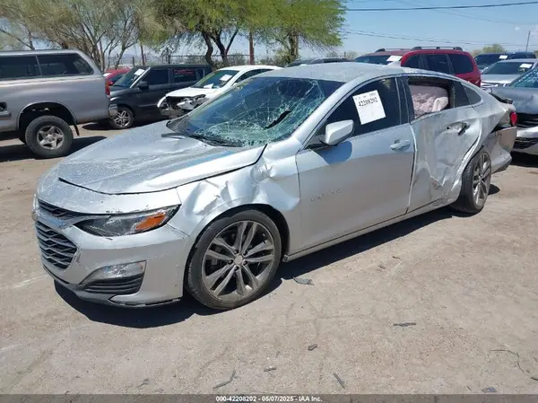 1G1ZD5ST3MF077960 2021 CHEVROLET MALIBU - Image 2