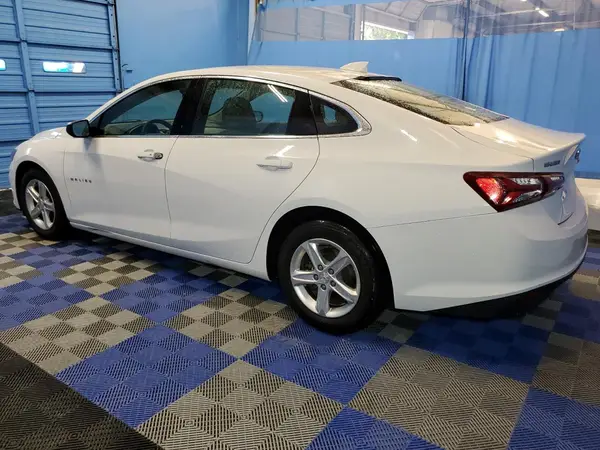 1G1ZD5ST3NF133638 2022 CHEVROLET MALIBU - Image 2