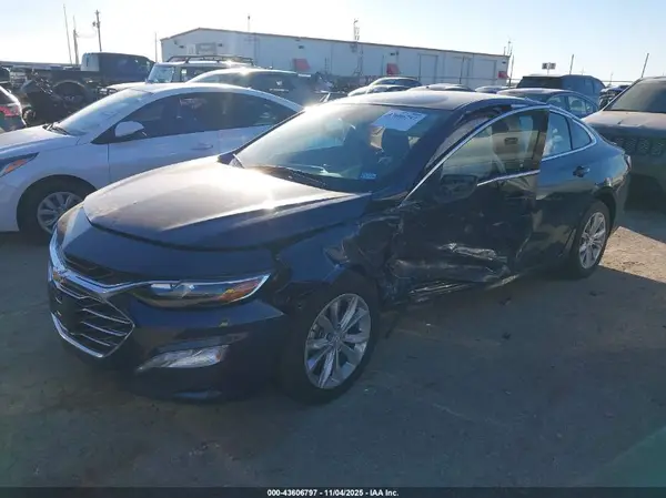 1G1ZD5ST3NF137821 2022 CHEVROLET MALIBU - Image 2