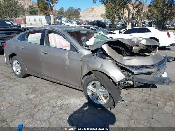 1G1ZD5ST3NF144364 2022 CHEVROLET MALIBU - Image 1