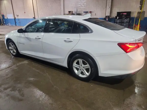 1G1ZD5ST3NF157566 2022 CHEVROLET MALIBU - Image 2