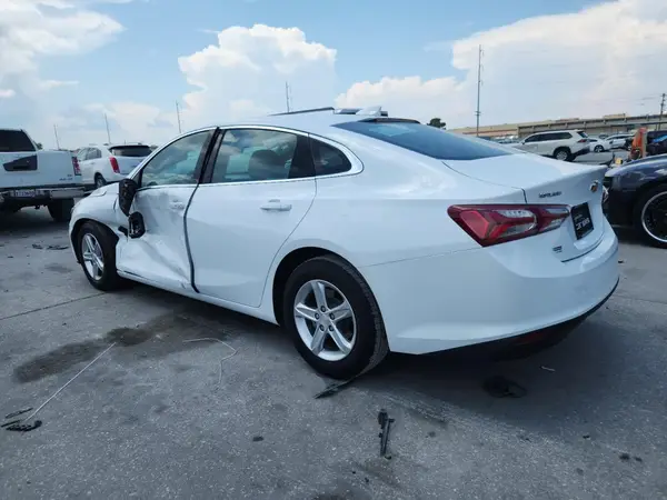 1G1ZD5ST3NF174853 2022 CHEVROLET MALIBU - Image 2