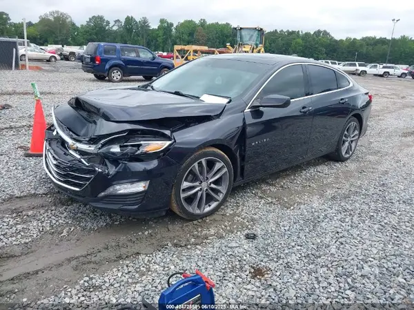 1G1ZD5ST3PF135747 2023 CHEVROLET MALIBU - Image 2