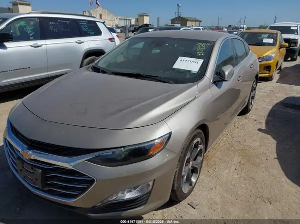 1G1ZD5ST3PF235007 2023 CHEVROLET MALIBU - Image 2