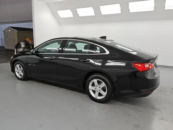 1G1ZD5ST3PF248503 2023 CHEVROLET MALIBU - Image 2