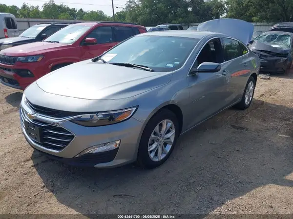 1G1ZD5ST3RF135024 2024 CHEVROLET MALIBU - Image 2