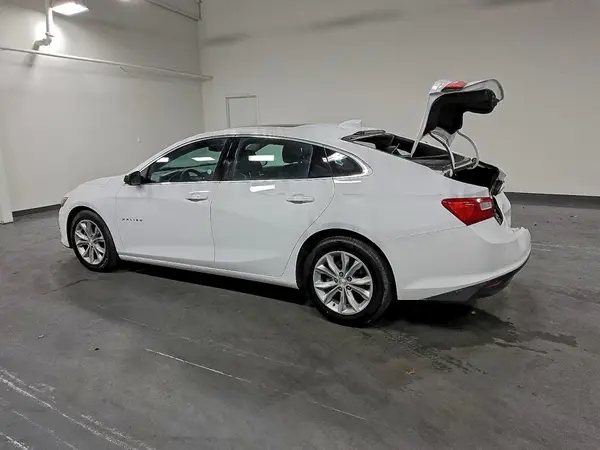 1G1ZD5ST3RF177497 2024 CHEVROLET MALIBU - Image 2