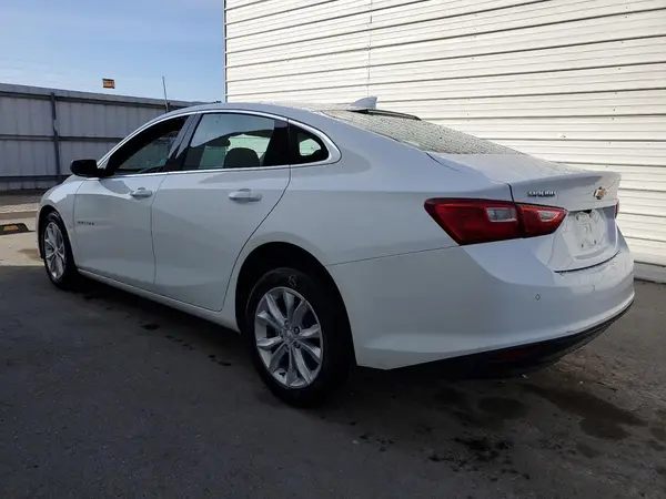 1G1ZD5ST3RF223961 2024 CHEVROLET MALIBU - Image 2