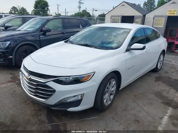 1G1ZD5ST3SF133117 2025 CHEVROLET MALIBU - Image 2