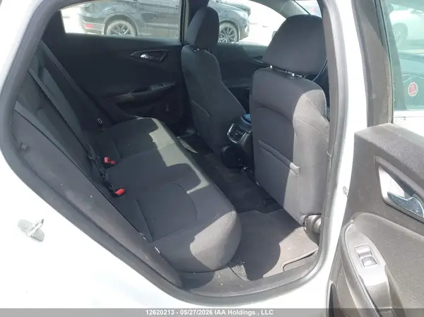 1G1ZD5ST4JF101050 2018 CHEVROLET MALIBU - Image 8
