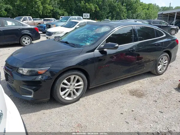 1G1ZD5ST4JF106085 2018 CHEVROLET MALIBU - Image 2