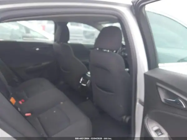 1G1ZD5ST4JF111299 2018 CHEVROLET MALIBU - Image 8