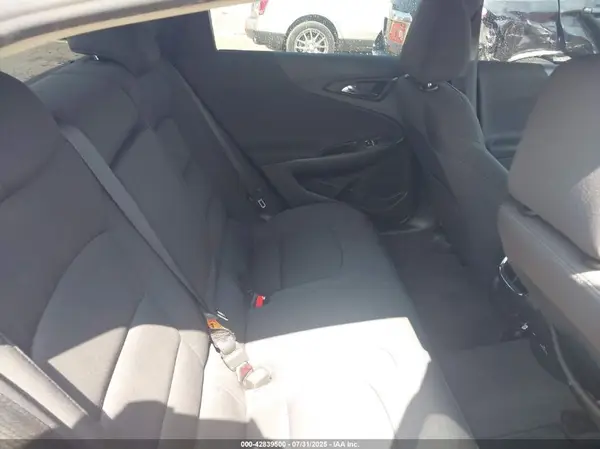 1G1ZD5ST4JF111500 2018 CHEVROLET MALIBU - Image 8