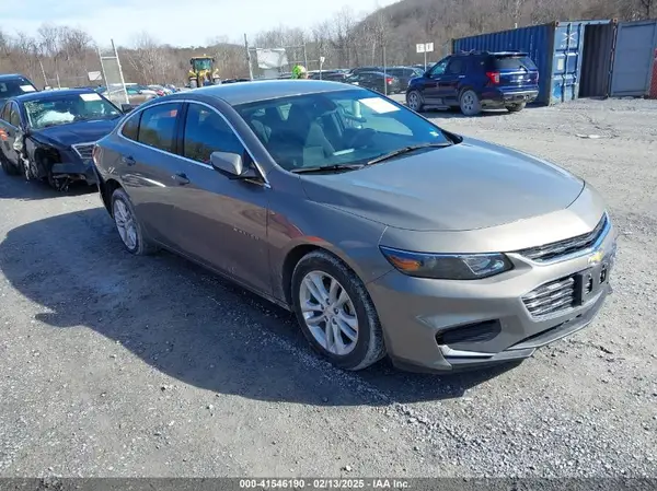 1G1ZD5ST4JF114803 2018 CHEVROLET MALIBU - Image 1